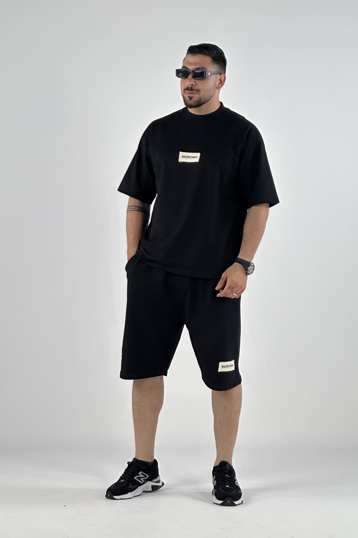 ست تیشرت شلوارک balenciaga