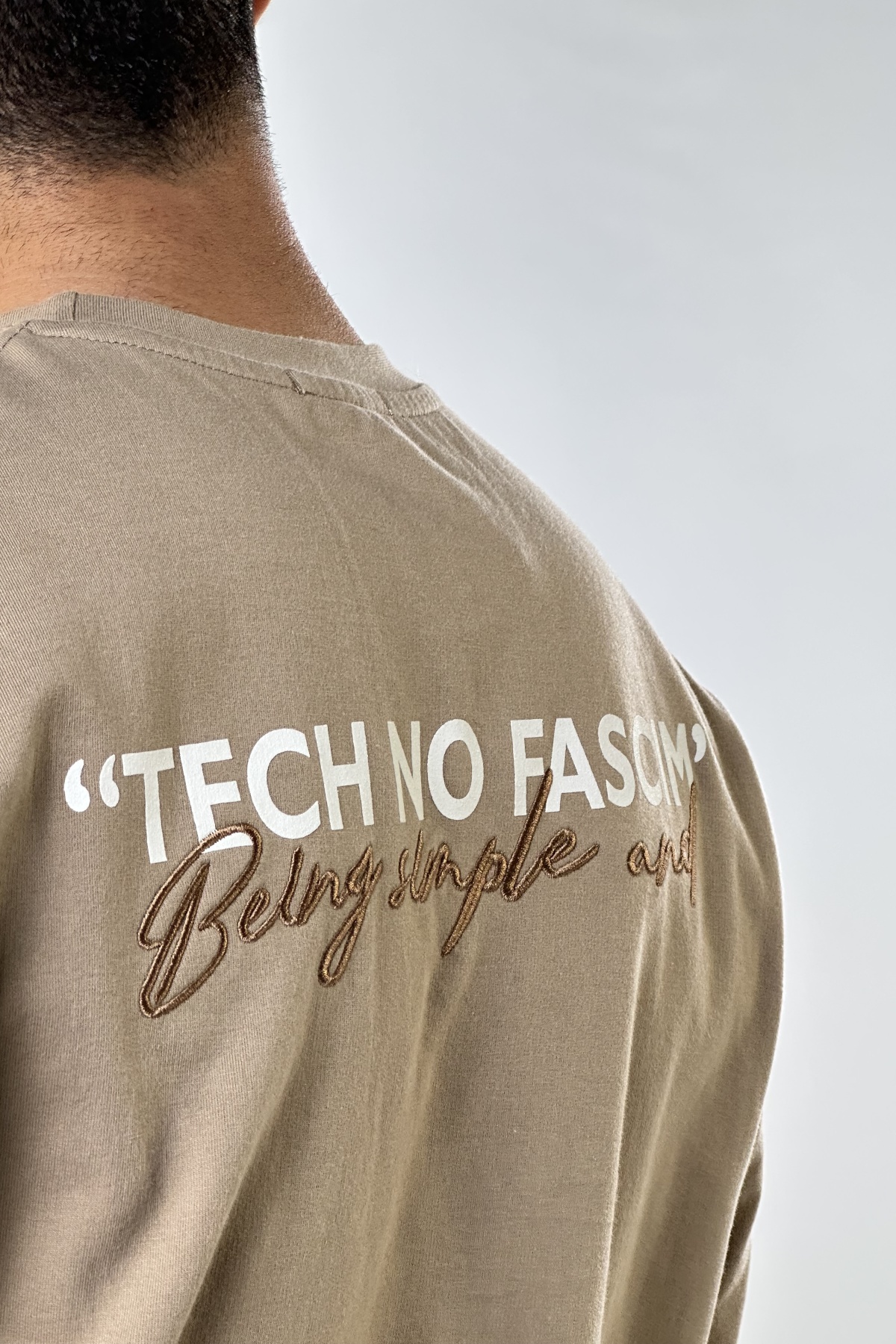 تیشرت TECH NO FASCIM  گلدوزی (7209)