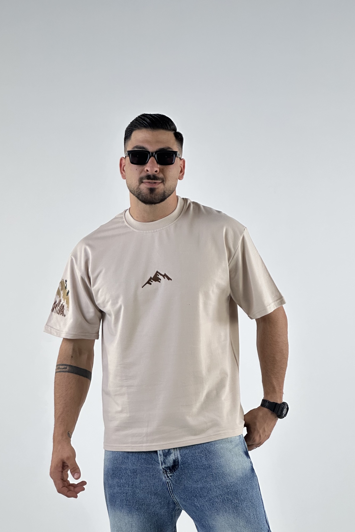 تیشرت گلدوزی کوه   (8128)