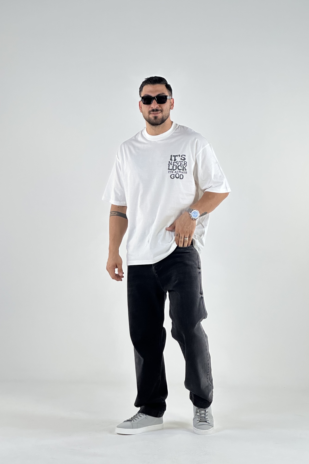 تیشرت کاریزماتیک چاپ IT,S NEVER LUCK پنبه  (8178)