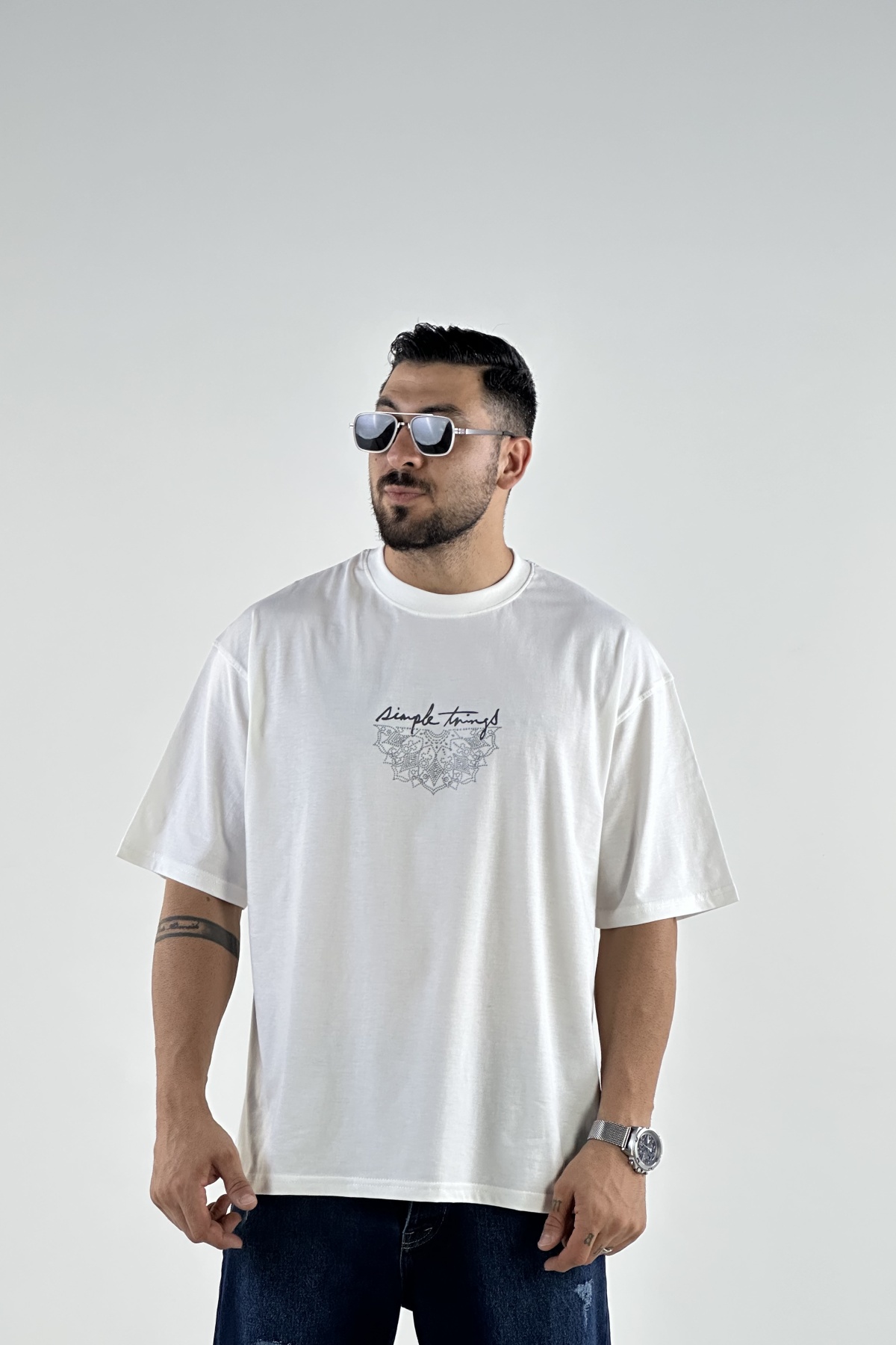 تیشرت کاریزماتیک چاپ simple things و گل (8180)