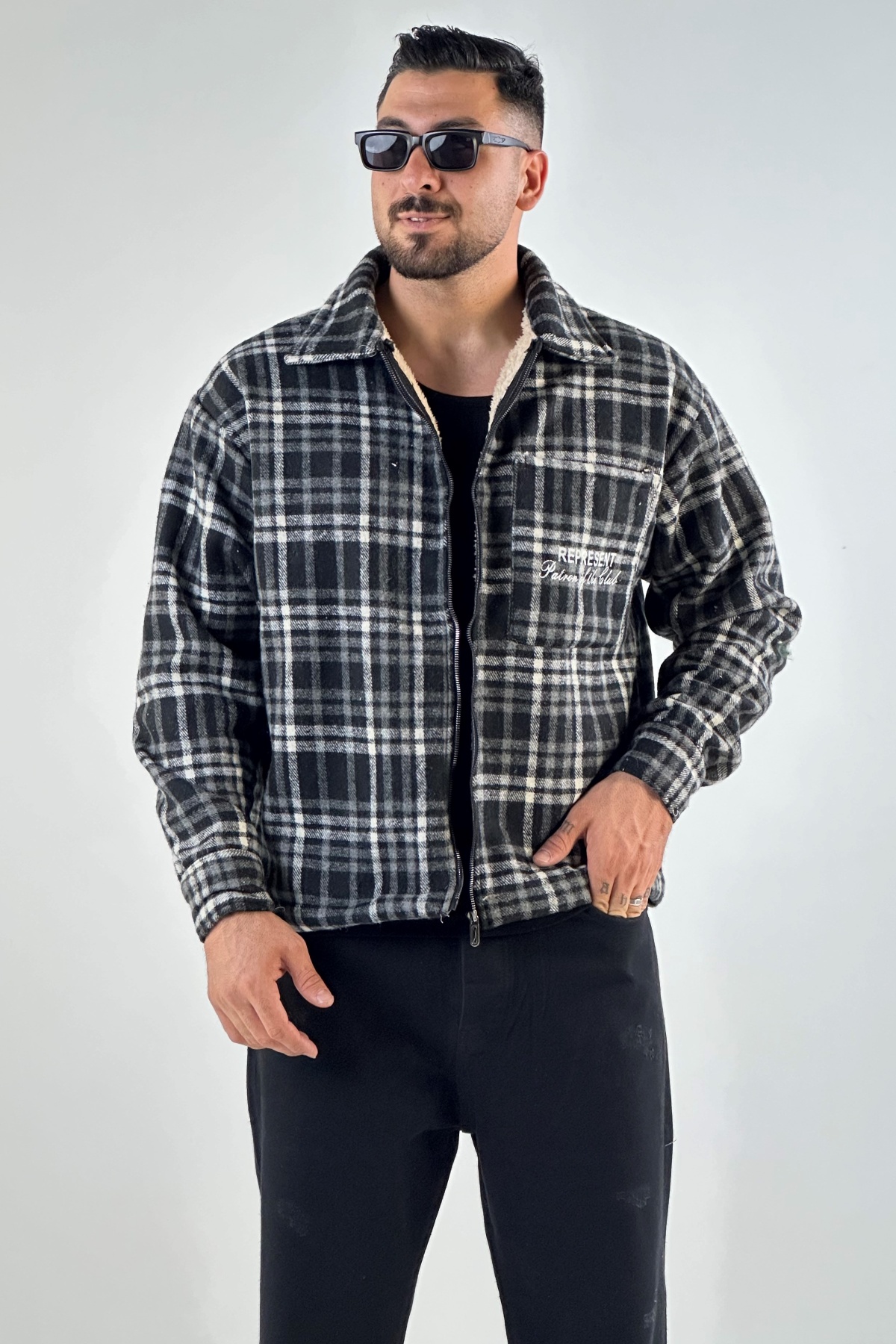 شَکِت پشمی داخل تدی (8468)