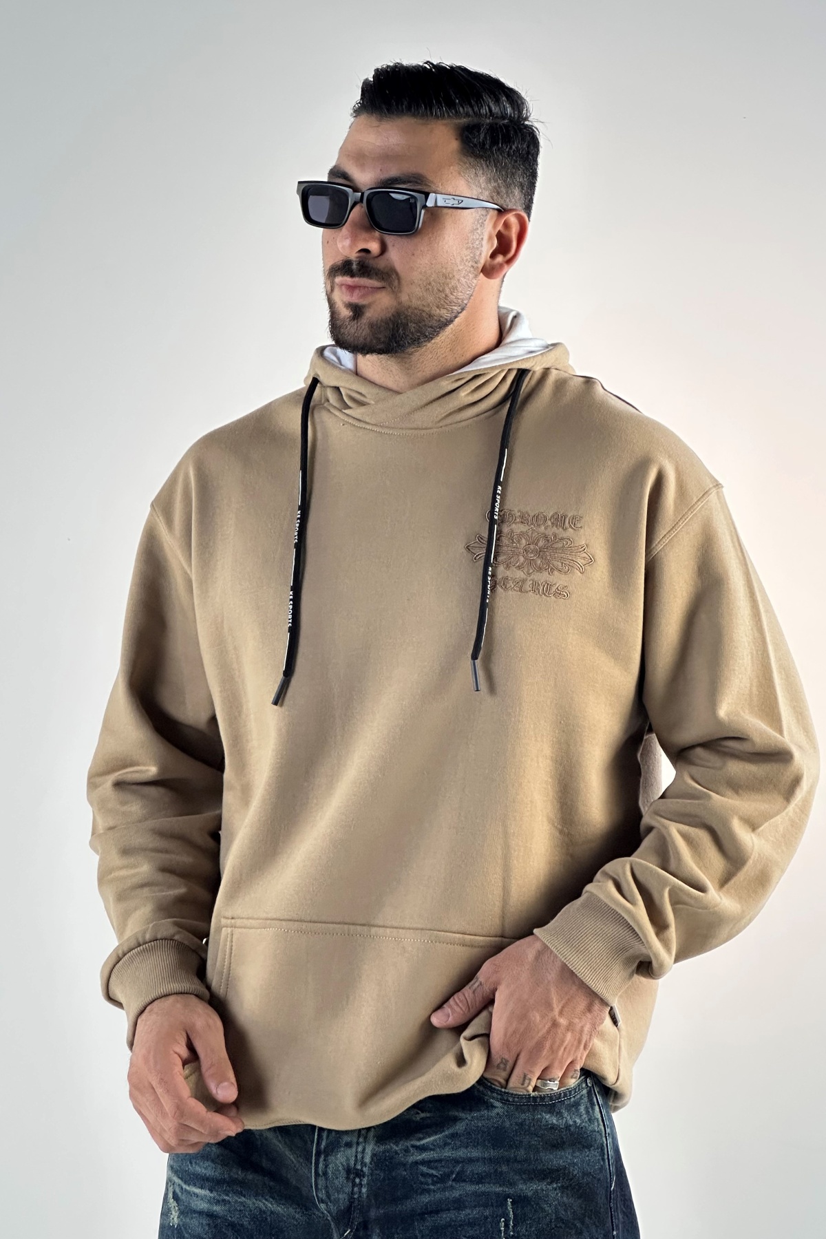 هودی  گلدوزی  (8664)