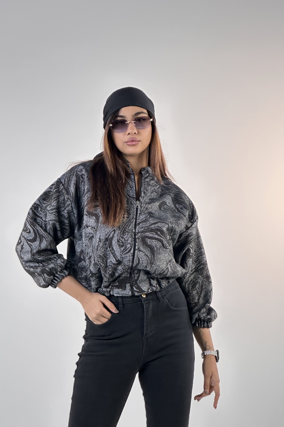 بامبر ابروبادی  (8920)