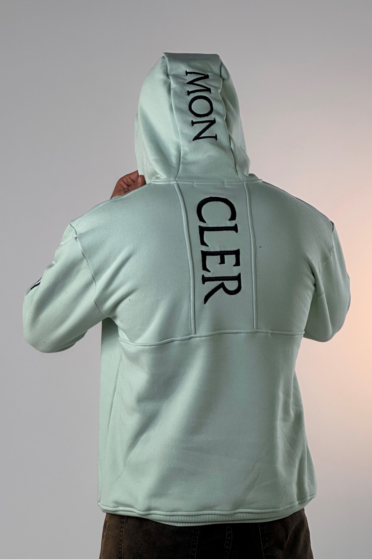 هودی پشت گلدوزی  (8996)