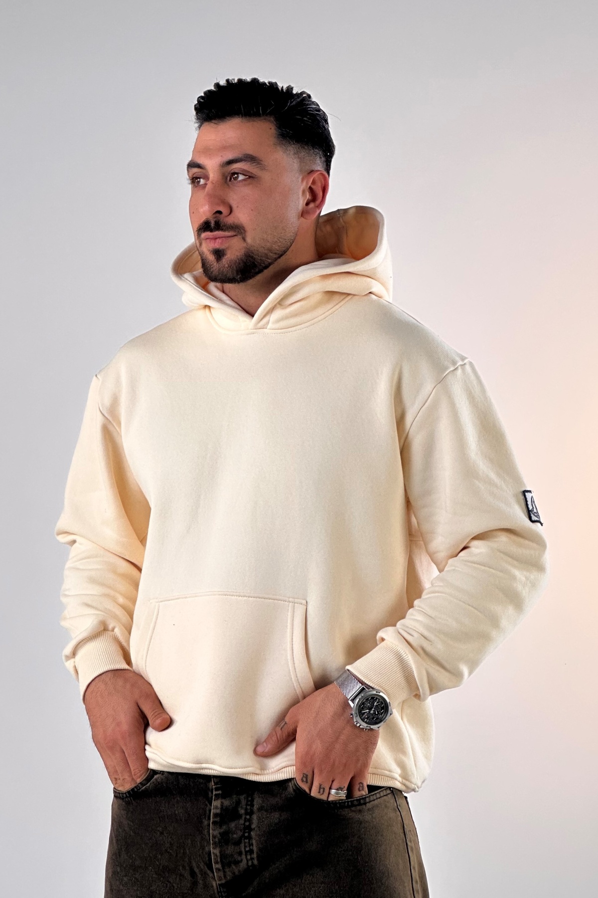 هودی پشت گلدوزی  (8996)